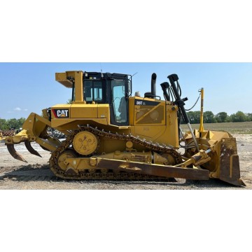 CATERPILLAR D6T XL